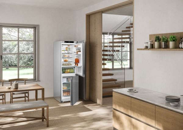 Холодильник Liebherr CBNsfc 522i