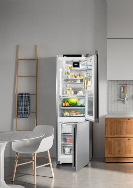 Холодильник Liebherr CBNstd 579i